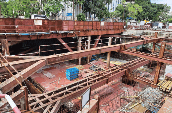 Mezzanine Slab Progress in Grid 21-23 at Vidhan Bhavan Station