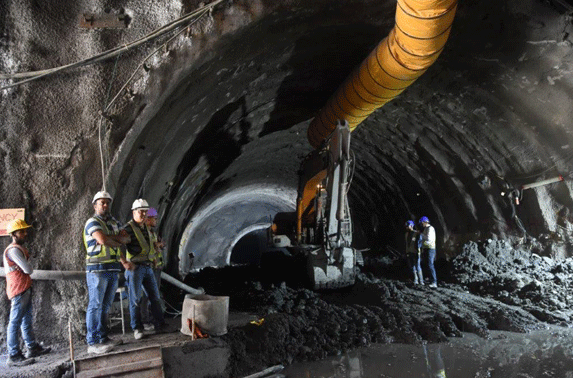 Santacruz Station - NATM work