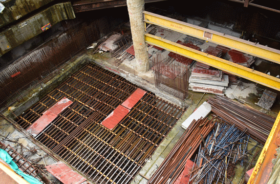 shuttering work in progress at Conc. Slab North Shaft - Worli Station